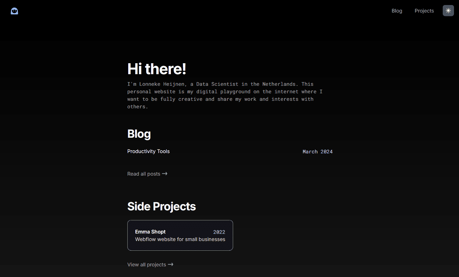 Screenshot of the first version of the homepage on my personal website, coded in Next.js